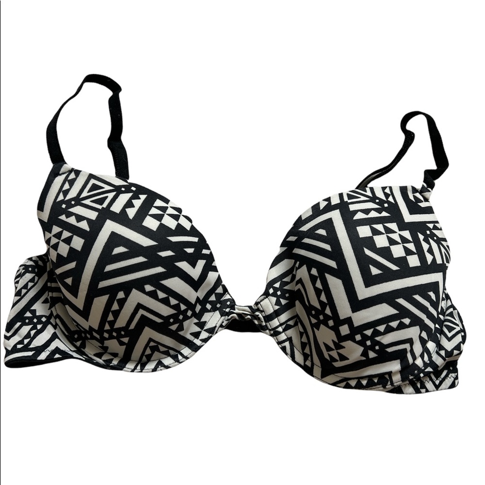 Victoria’s secret bra size 34B